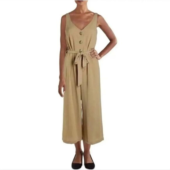 Max + Ash Wide Leg Cropped Sleeveless Button Down Jumpsuit in Tan Size Small - Picture 1 of 10